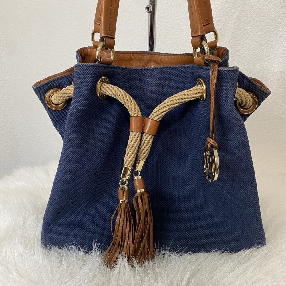 Michael Kors Marina Purse Navy Blue Canvas Brown Leather Tote Bag Bucket Bag - Picture 2 of 16